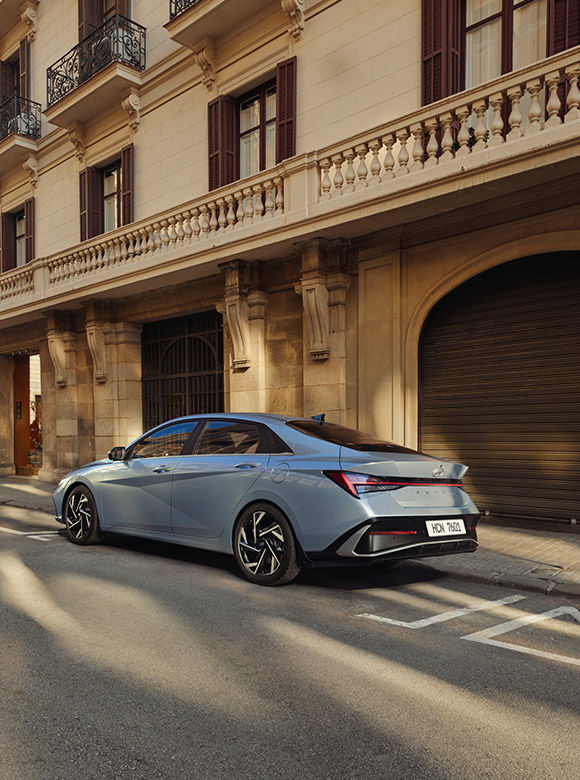 Дизайн Hyundai ELANTRA | Сучасний Седан | ВІК-Експо - фото 7