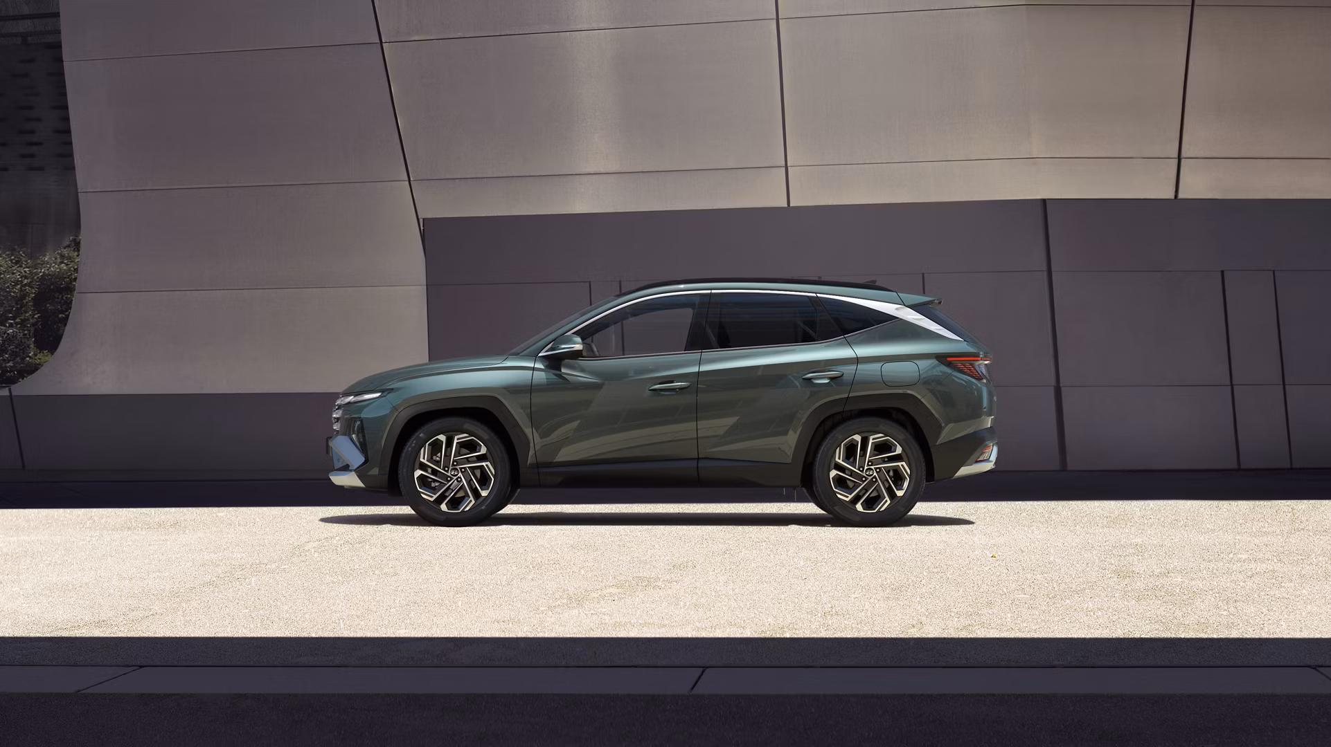 Дизайн TUCSON 2024 | Екстер’єр та інтер’єр | ВІК-Експо - фото 8