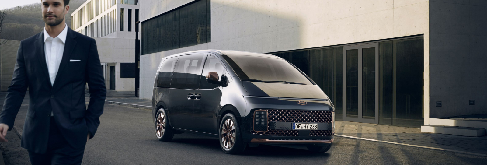 Дизайн STARIA | Футуристичний Мінівен | ВІК-Експо - фото 6