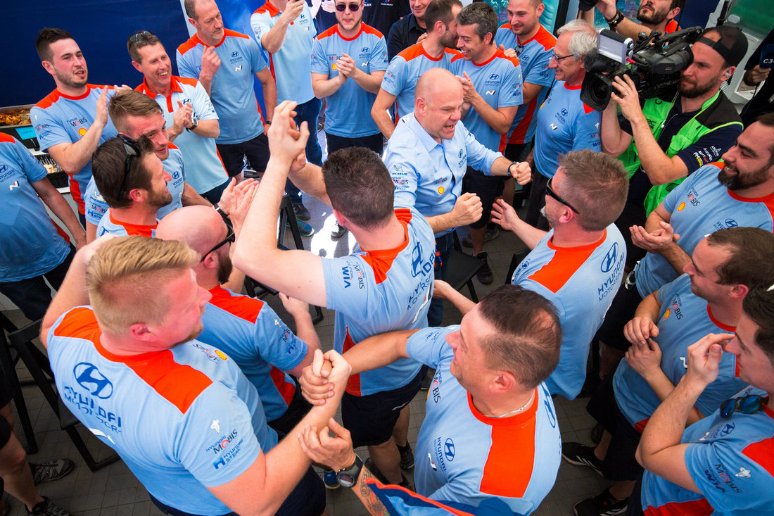 Купити автомобіль в ВІК-Експо. Модельний ряд Hyundai | ВІК-Експо - фото 8