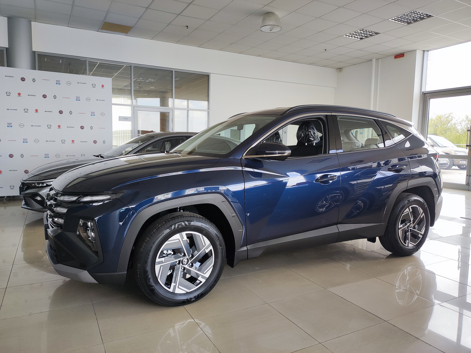 Купити автомобіль в ВІК-Експо. Модельний ряд Hyundai | ВІК-Експо - фото 15