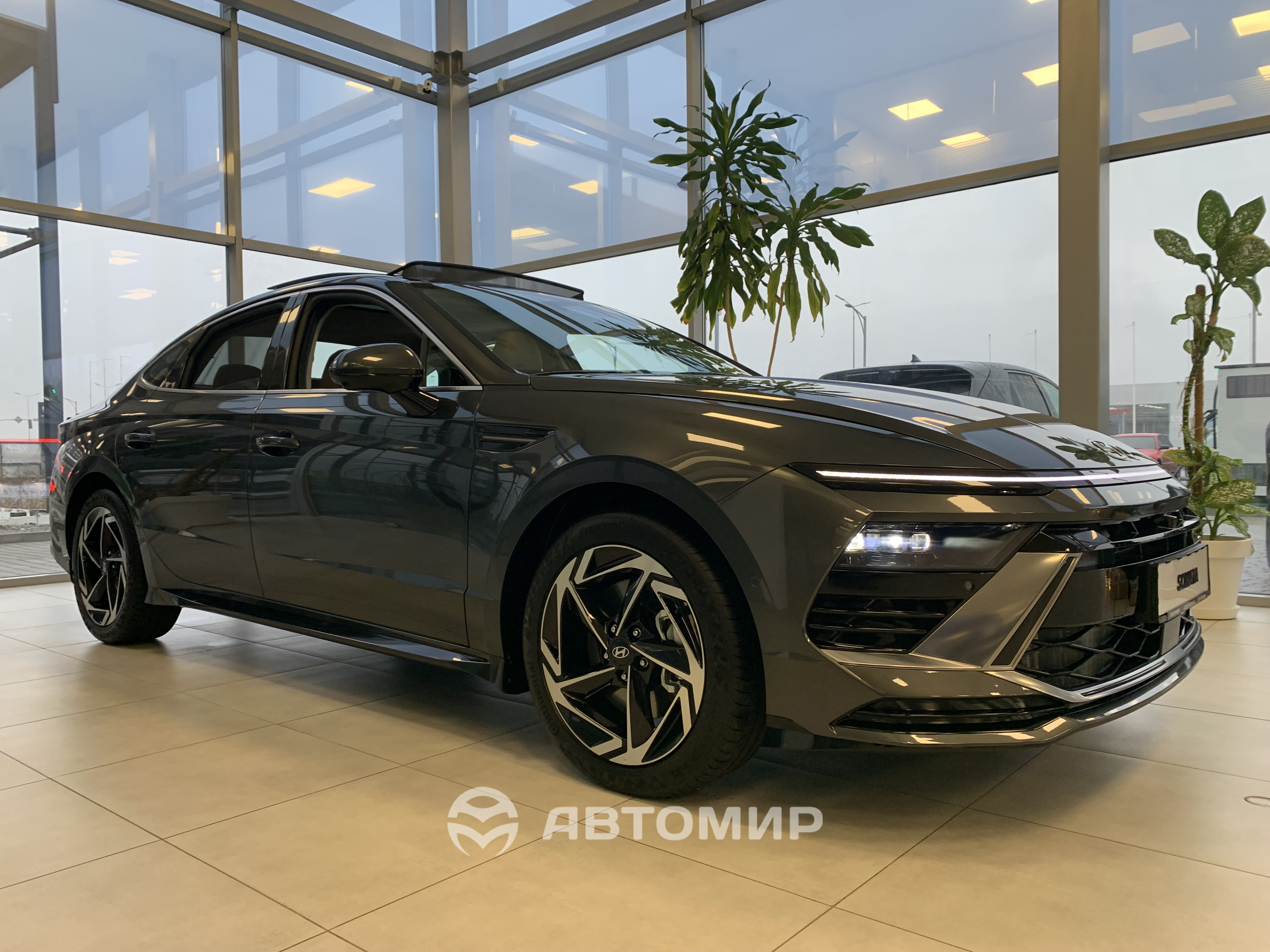 Купити автомобіль в ВІК-Експо. Модельний ряд Hyundai | ВІК-Експо - фото 6